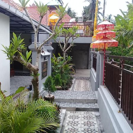 Mahkota Homestay Nusa Penida Exterior photo